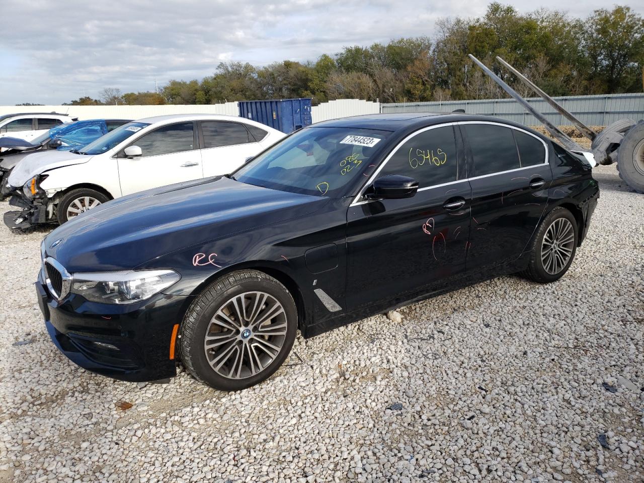 2018 BMW 530XE  2018 image