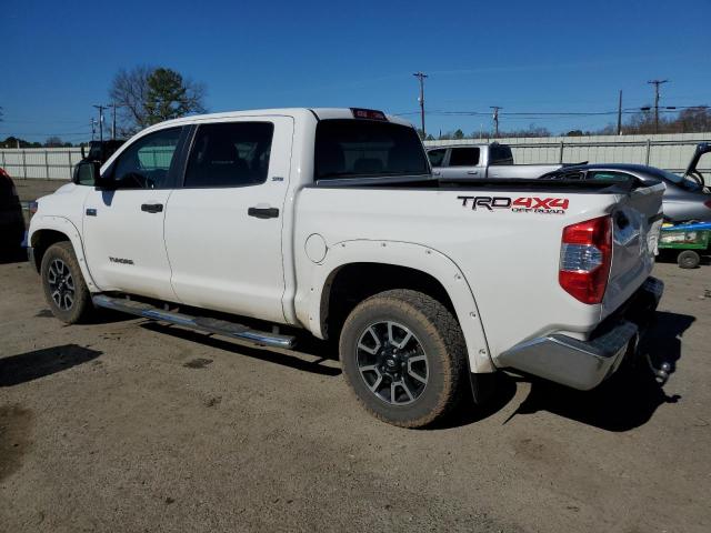 Image 2 of 2018 TOYOTA TUNDRA CREWMAX SR5 2018 with VIN 5TFDY5F1XJX687259