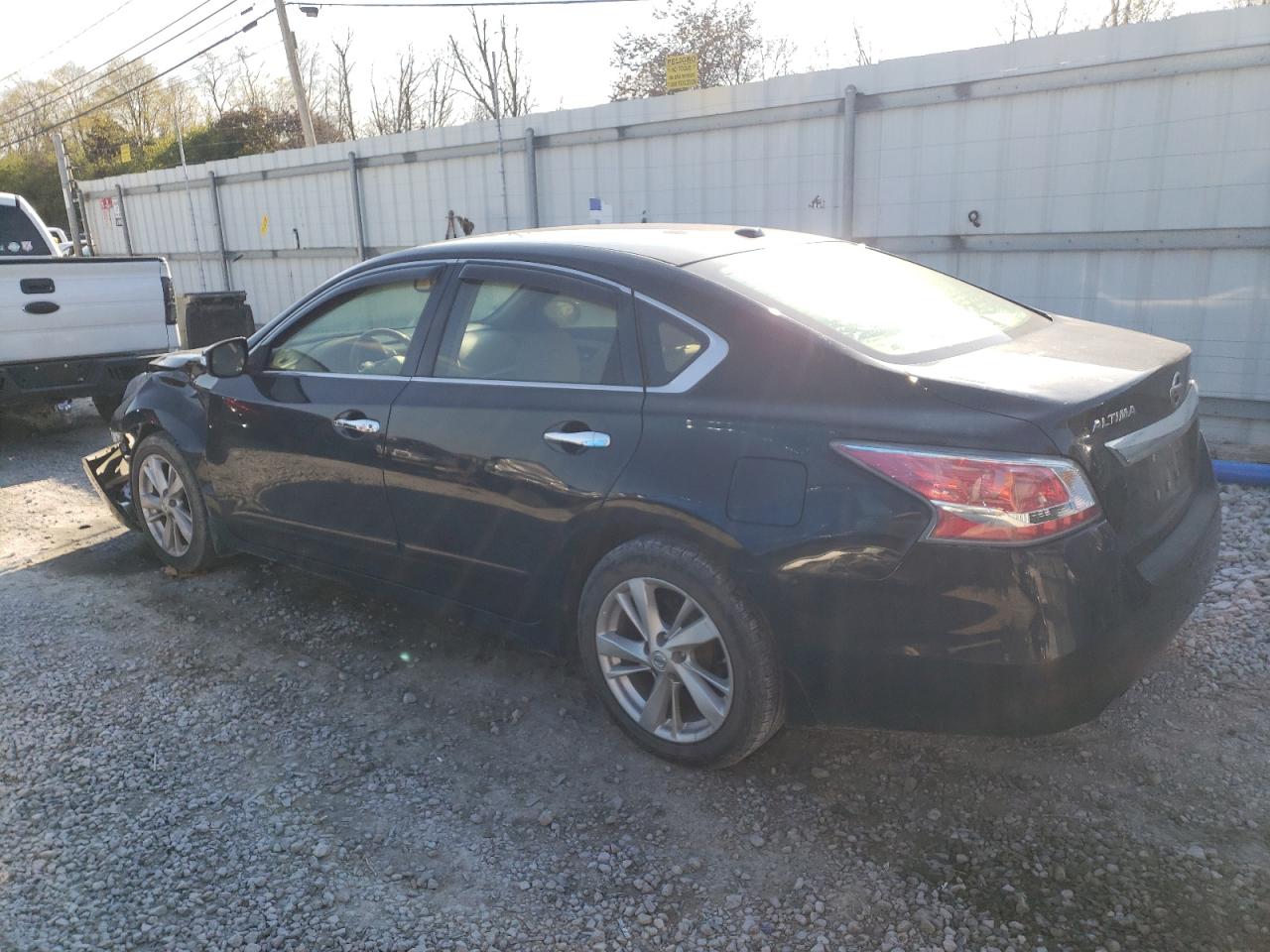 Obraz 2 z 2015 NISSAN ALTIMA 2.5 2015 z VIN 1N4AL3AP5FC121824