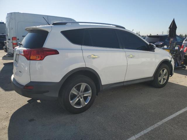 Obraz 3 z 2015 TOYOTA RAV4 XLE 2015 z VIN 2T3WFREV7FW172158