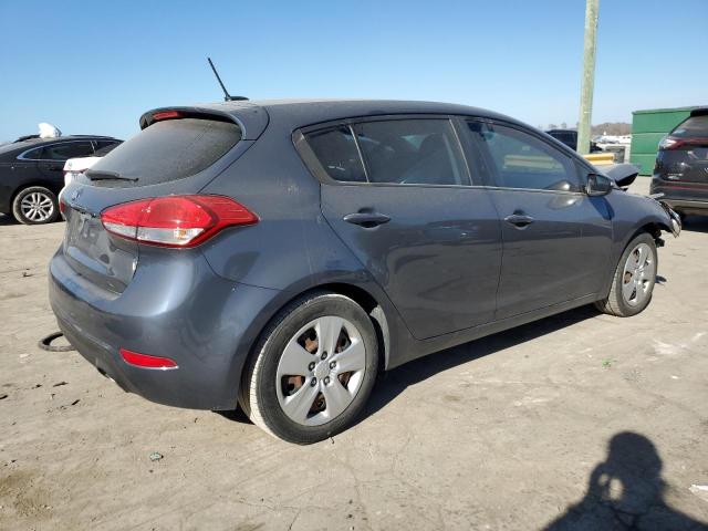 Image 3 of 2016 KIA FORTE LX 2016 with VIN KNAFK5A8XG5654567