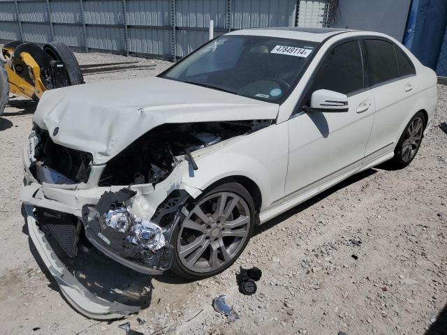 Изображение 1 2011 MERCEDES-BENZ C 300 2011 с VIN WDDGF5EBXBA525512
