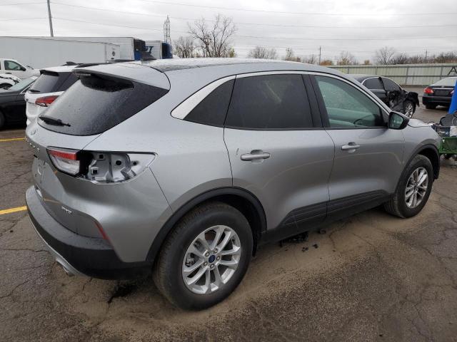 Image 3 of 2022 FORD ESCAPE SE 2022 with VIN 1FMCU9G63NUA26216