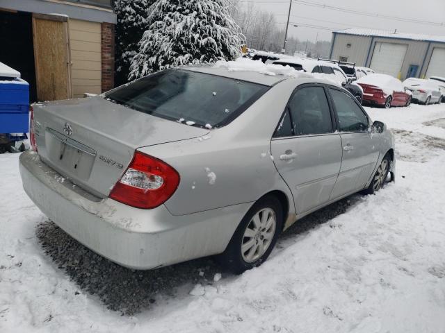 Obraz 3 z 2004 TOYOTA CAMRY LE 2004 z VIN 4T1BE30K34U317049