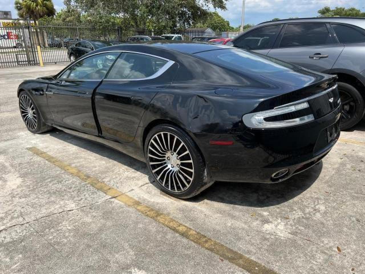 Image 2 of 2012 ASTON MARTIN RAPIDE  2012 with VIN SCFHDDAJ0CAF02533