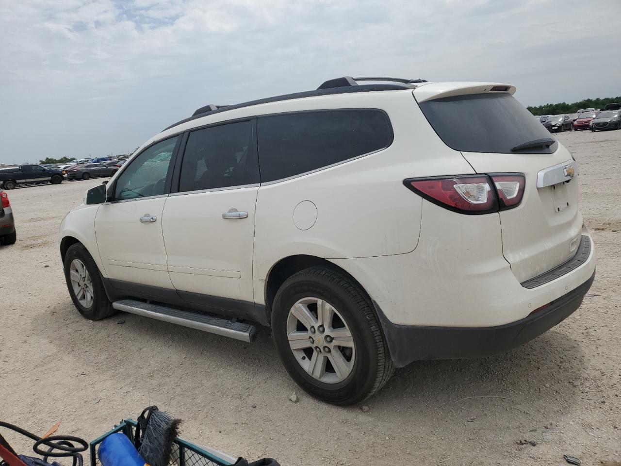 Изображение 2 2014 CHEVROLET TRAVERSE LT 2014 с VIN 1GNKRGKD8EJ221846