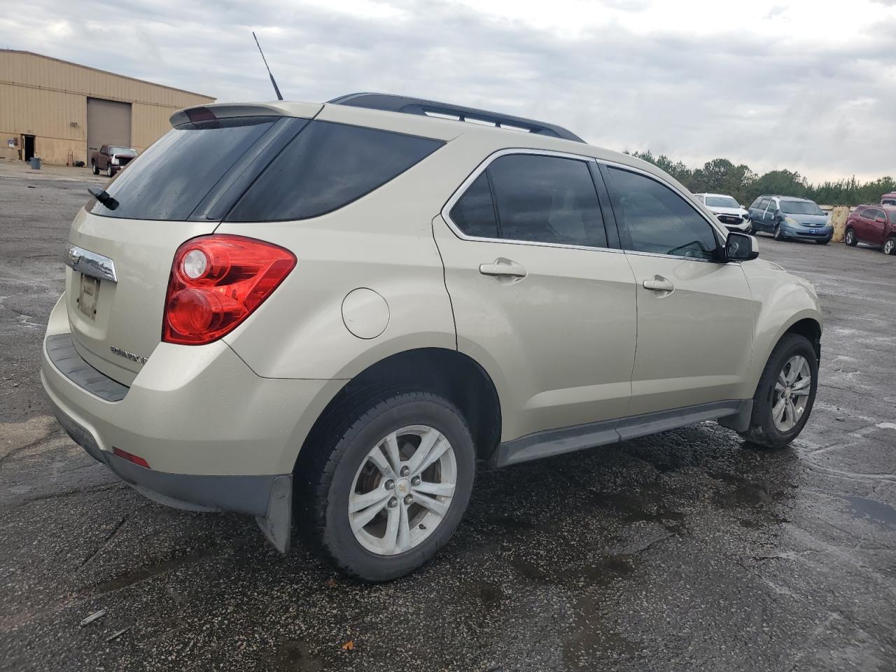 Image 3 of 2015 CHEVROLET EQUINOX LT 2015 with VIN 2GNALBEK8F1137564
