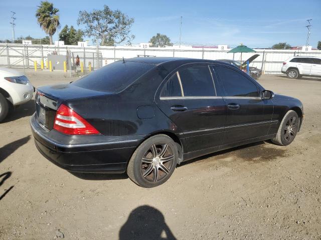 Image 3 of 2005 MERCEDES-BENZ C 240 2005 with VIN WDBRF61JX5F571269