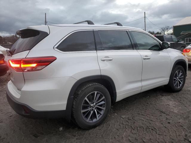 Изображение 3 2018 TOYOTA HIGHLANDER SE 2018 с VIN 5TDJZRFH1JS841741