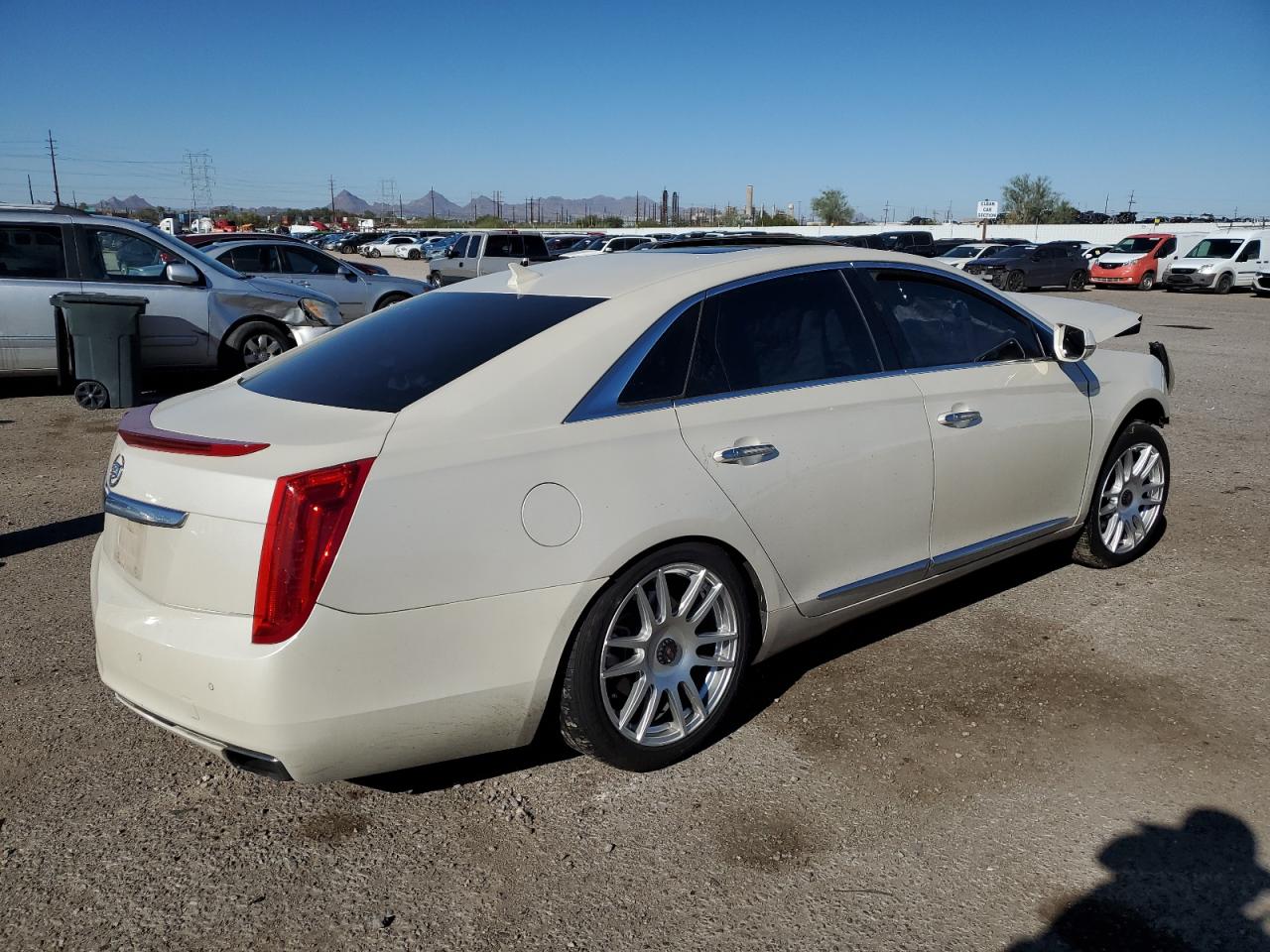 Obraz 3 z 2013 CADILLAC XTS LUXURY COLLECTION 2013 z VIN 2G61P5S32D9124516