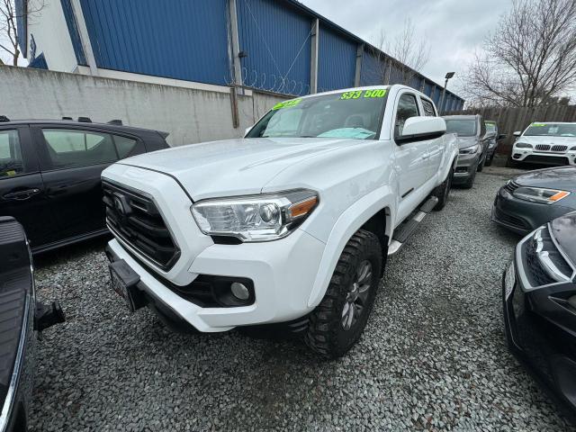 Image 2 of 2019 TOYOTA TACOMA DOUBLE CAB 2019 with VIN 3TMDZ5BN2KM075683