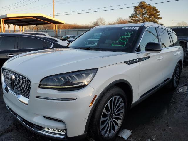 Obraz 1 z 2020 LINCOLN AVIATOR RESERVE 2020 z VIN 5LM5J7WC5LGL21128