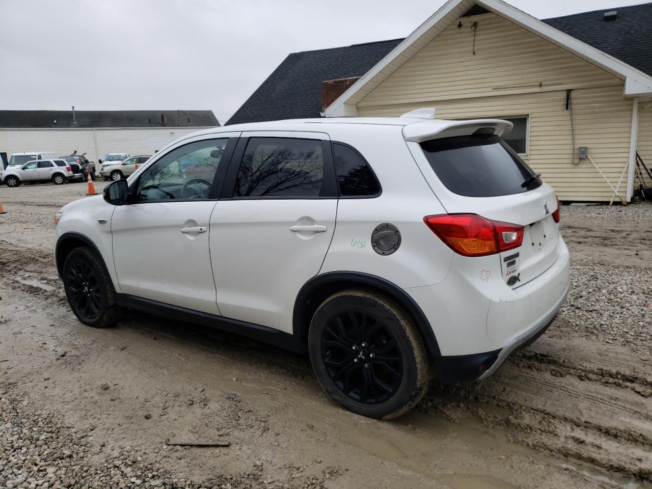 Изображение 2 2017 MITSUBISHI OUTLANDER SPORT ES 2017 с VIN JA4AP3AUXHZ043765