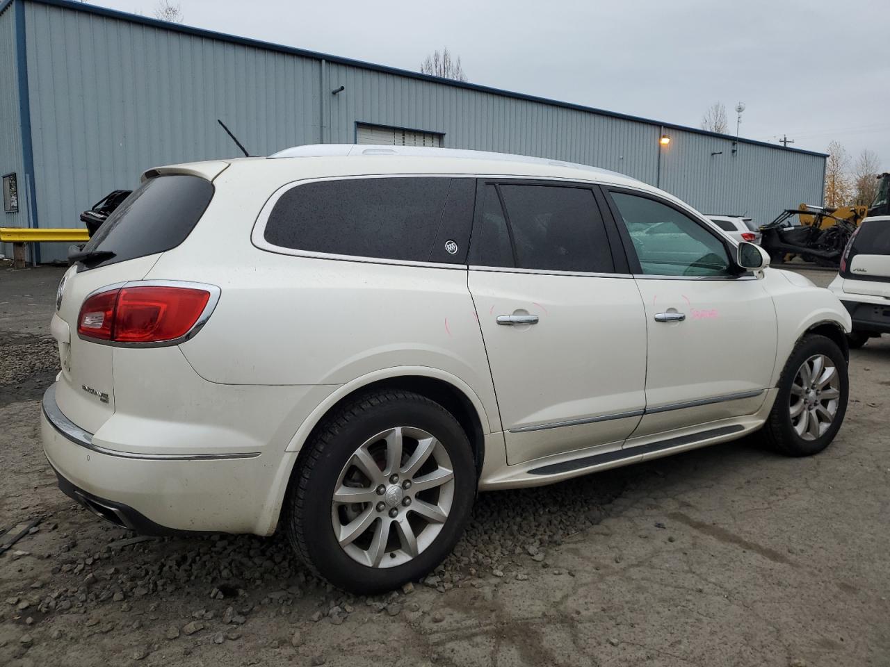 Obraz 3 z 2013 BUICK ENCLAVE  2013 z VIN 5GAKVDKD1DJ109215