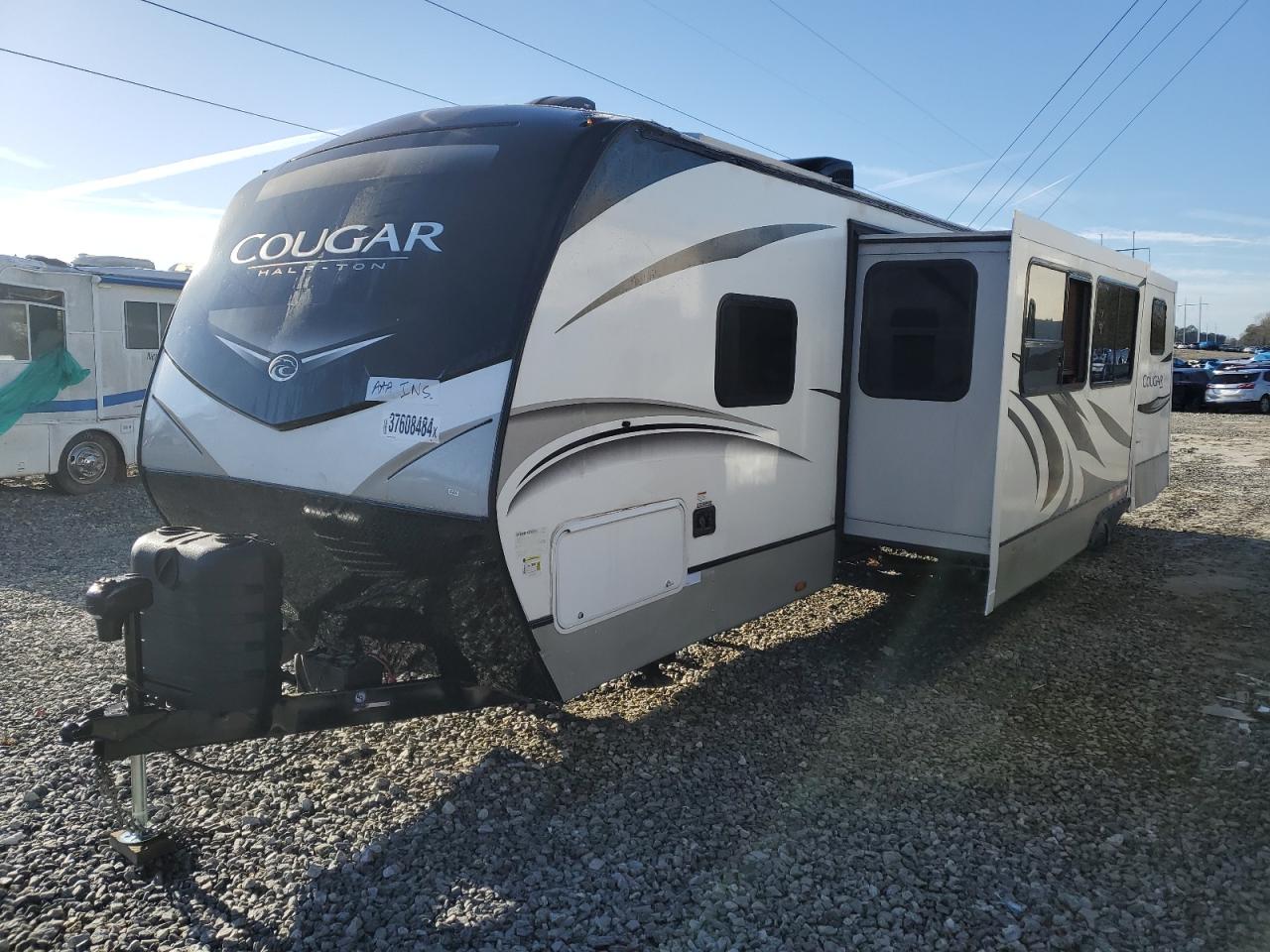 Image 2 of 2020 KEYSTONE COUGAR 2020 with VIN 4YDT32R29LC507001