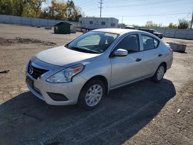 Obraz 1 z 2018 NISSAN VERSA S 2018 z VIN 3N1CN7AP2JL802608