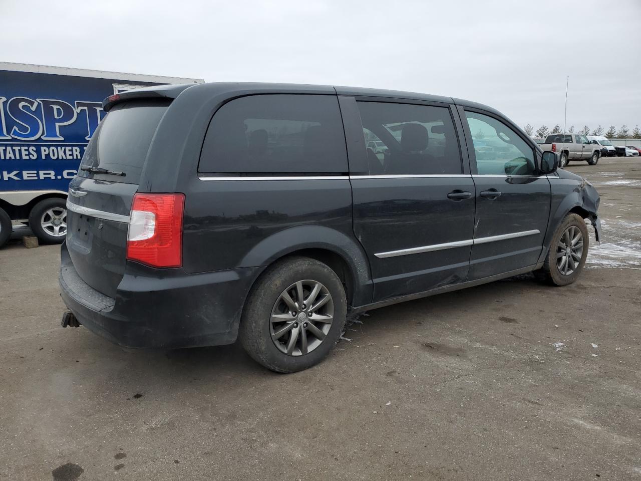 Image 3 of 2016 CHRYSLER TOWN & COUNTRY S 2016 with VIN 2C4RC1HG4GR247883