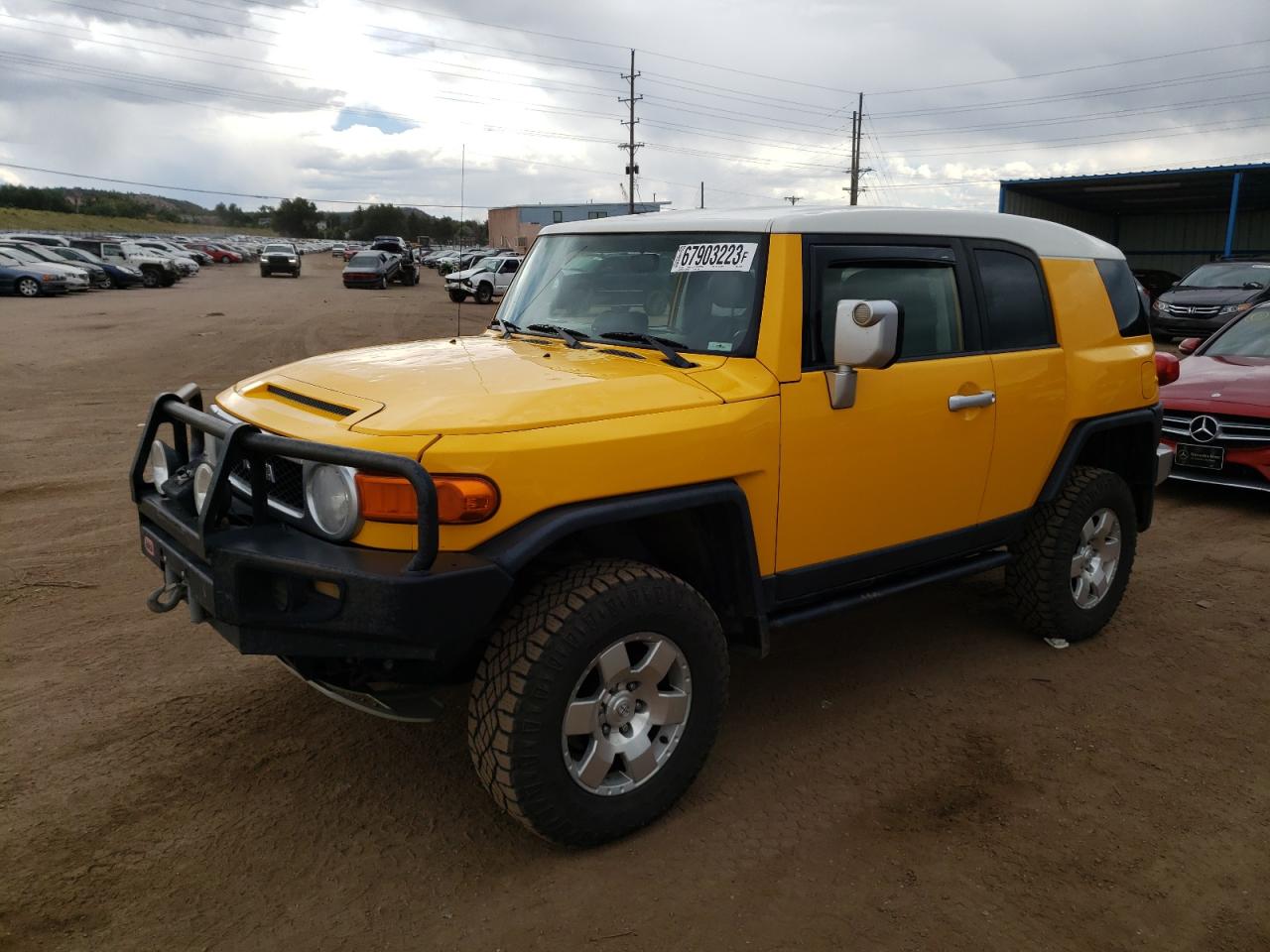 Изображение 1 2007 TOYOTA FJ CRUISER  2007 с VIN JTEBU11F470076428