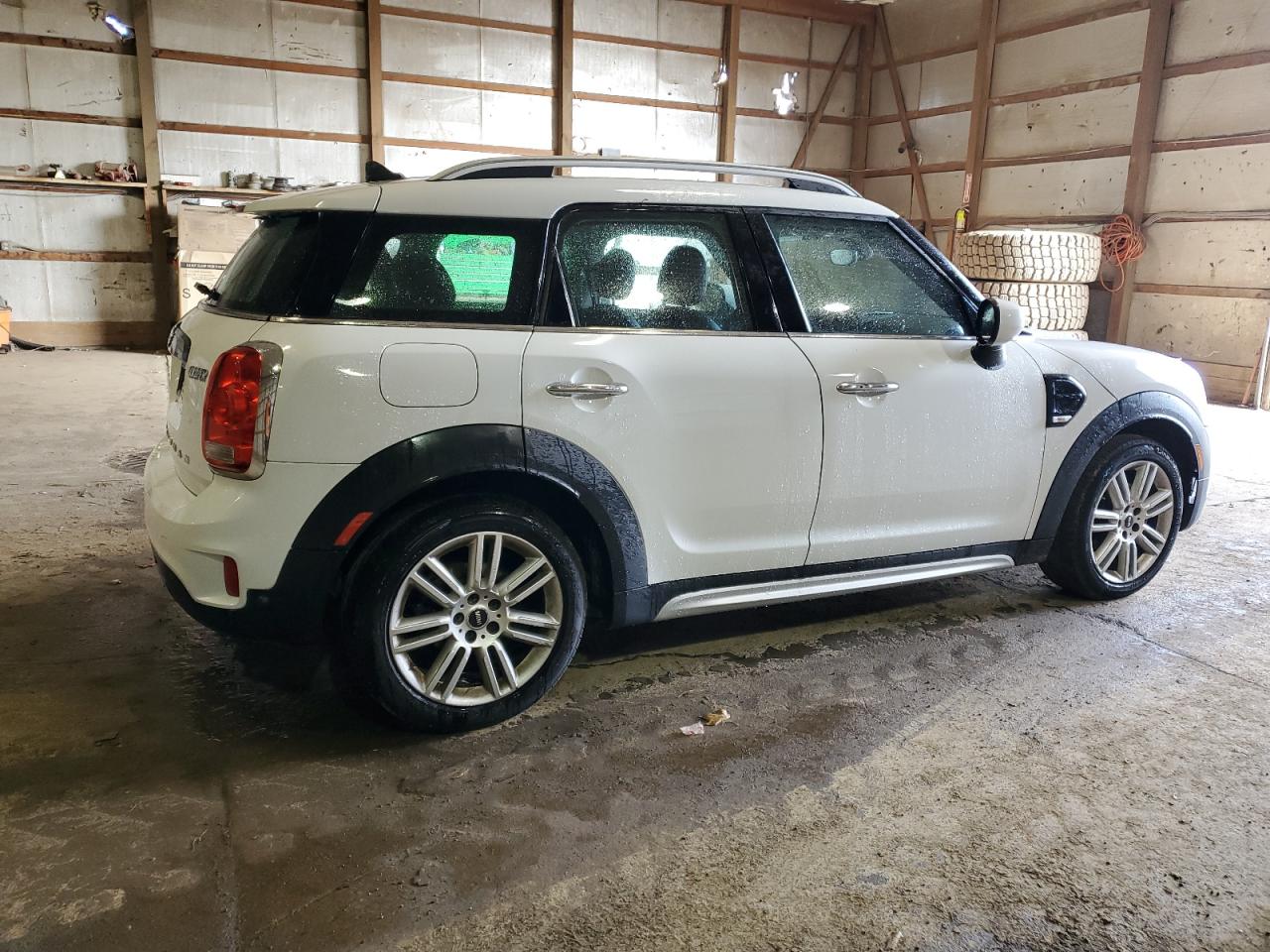 Obraz 3 z Mini Cooper Countryman 2020 z VIN WMZYW3C06L3L02135