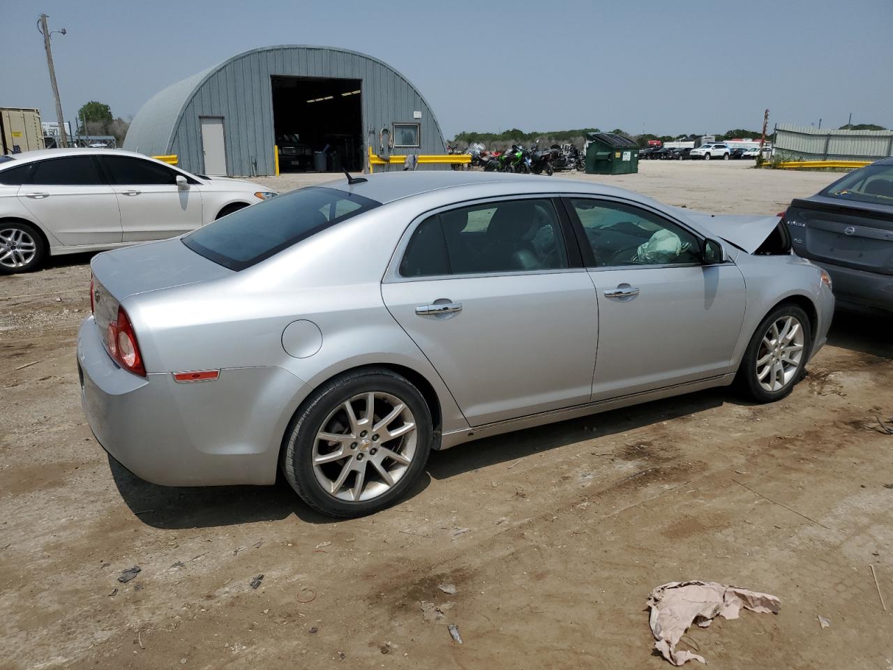 Image 3 of 2011 CHEVROLET MALIBU LTZ 2011 with VIN 1G1ZE5EU7BF370467