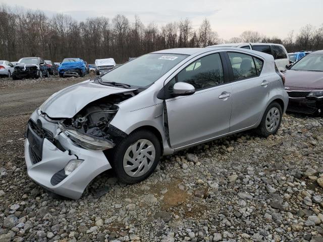 2016 TOYOTA PRIUS C  2016 image