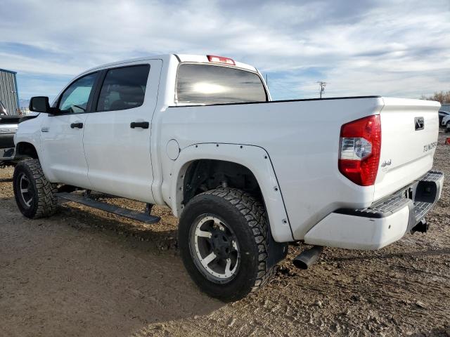 Obraz 2 z 2017 TOYOTA TUNDRA CREWMAX 1794 2017 z VIN 5TFAW5F17HX614739