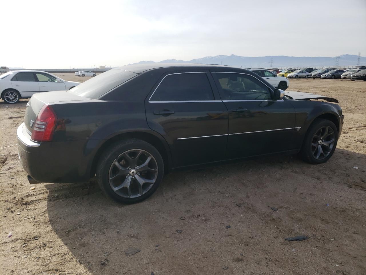 Image 3 of 2006 CHRYSLER 300C  2006 with VIN 2C3KK63H26H137845