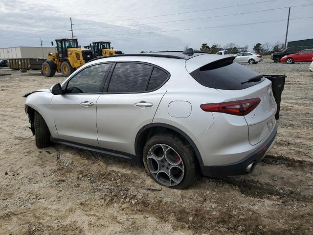 Obraz 2 z 2018 ALFA ROMEO STELVIO SPORT 2018 z VIN ZASFAKPN7J7B87483