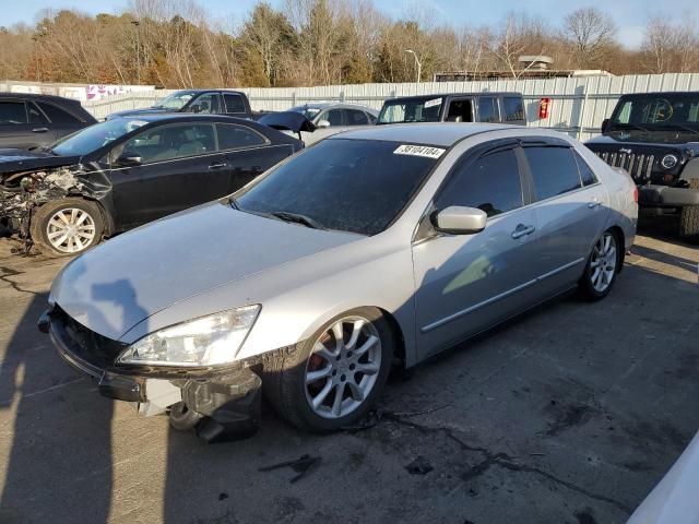 Изображение 1 2003 HONDA ACCORD LX 2003 с VIN JHMCM56323C057401