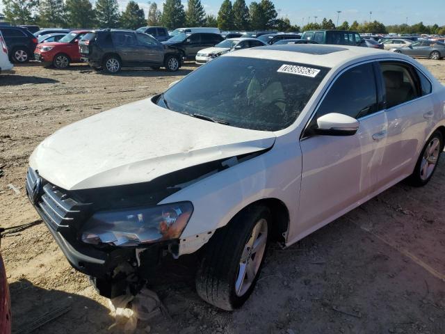 Image 1 of 2013 VOLKSWAGEN PASSAT SE 2013 with VIN 1VWBN7A37DC117698