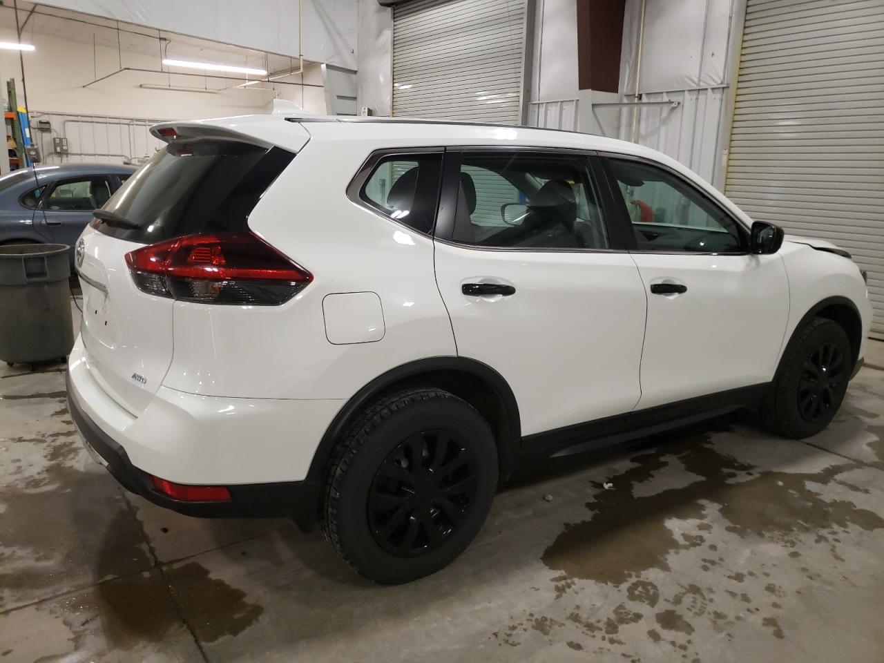 Image 3 of 2020 NISSAN ROGUE S 2020 with VIN 5N1AT2MV6LC749719