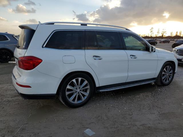 Obraz 3 z 2014 MERCEDES-BENZ GL-CLASS 450 4MATIC 2014 z VIN 4JGDF7CEXEA305714