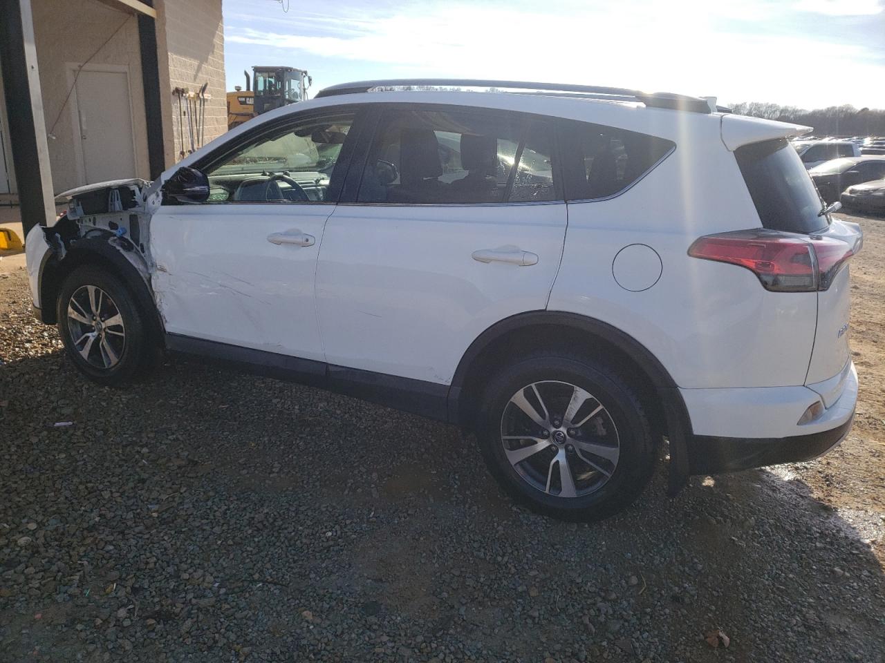 Image 2 of 2018 TOYOTA RAV4 ADVENTURE 2018 with VIN JTMRFREV5JJ240641