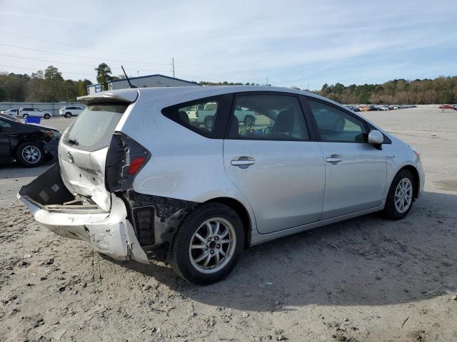Image 3 of 2012 TOYOTA PRIUS V  2012 with VIN JTDZN3EU6C3140692
