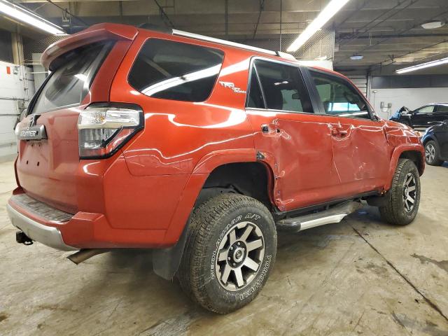 Изображение 3 2018 TOYOTA 4RUNNER SR5/SR5 PREMIUM 2018 с VIN JTEBU5JR3J5600034