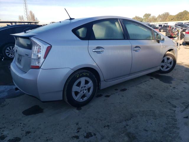Image 3 of 2011 TOYOTA PRIUS  2011 with VIN JTDKN3DU0B5300412