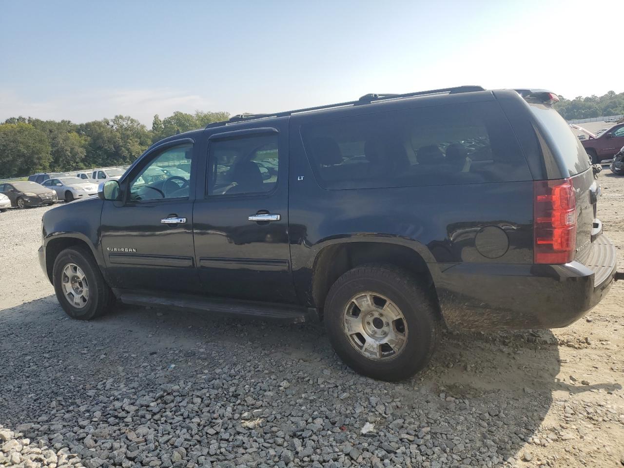 Изображение 2 Chevrolet Suburban C1500 Lt 2014 с VIN 1GNSCJE03ER196184
