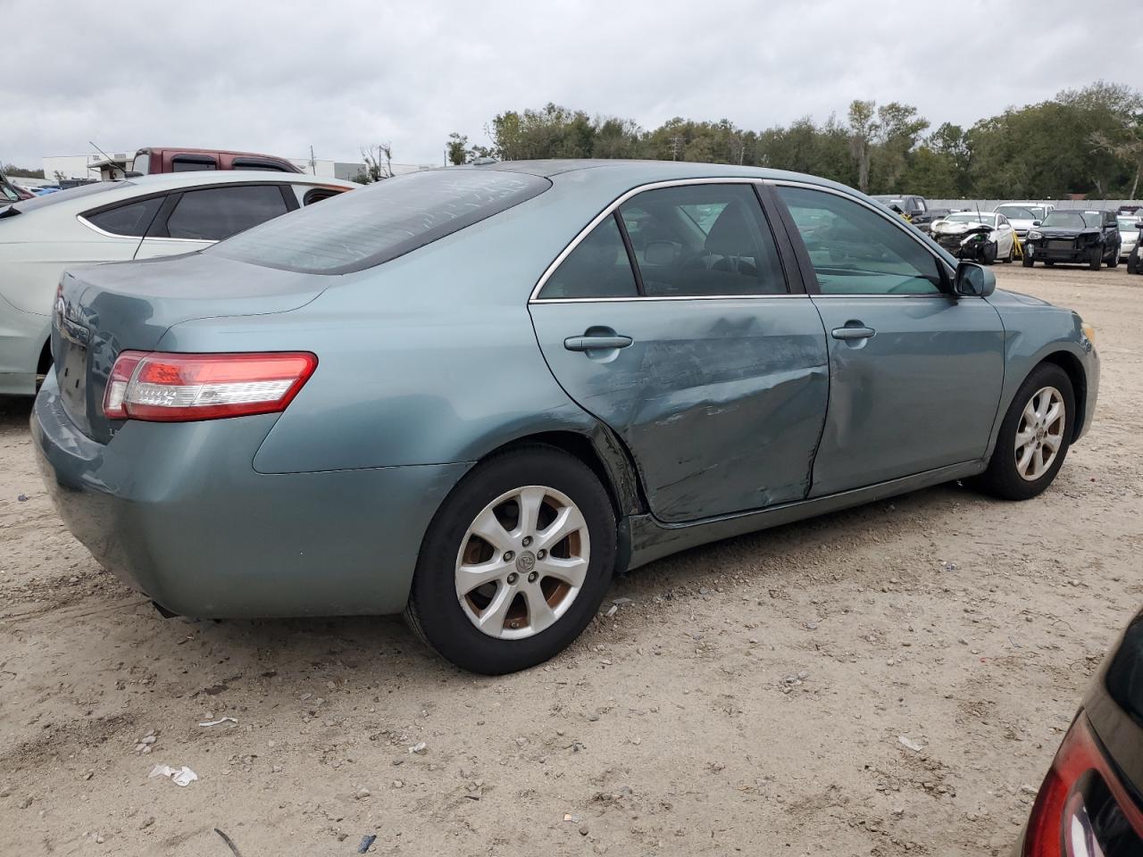 Изображение 3 2011 TOYOTA CAMRY BASE 2011 с VIN 4T1BF3EK0BU661876