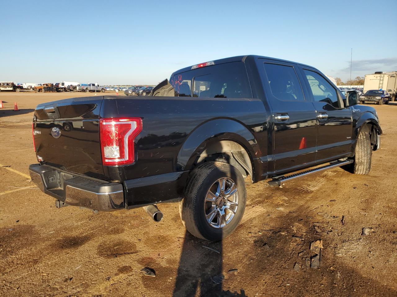 Image 3 of 2016 FORD F150 SUPERCREW 2016 with VIN 1FTEW1CPXGKD74617