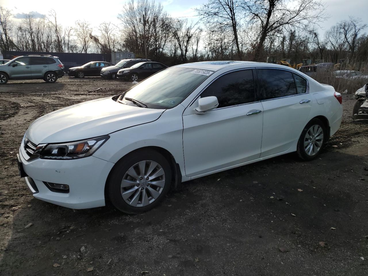 Image 1 of 2013 HONDA ACCORD EXL 2013 with VIN 1HGCR3F88DA015218