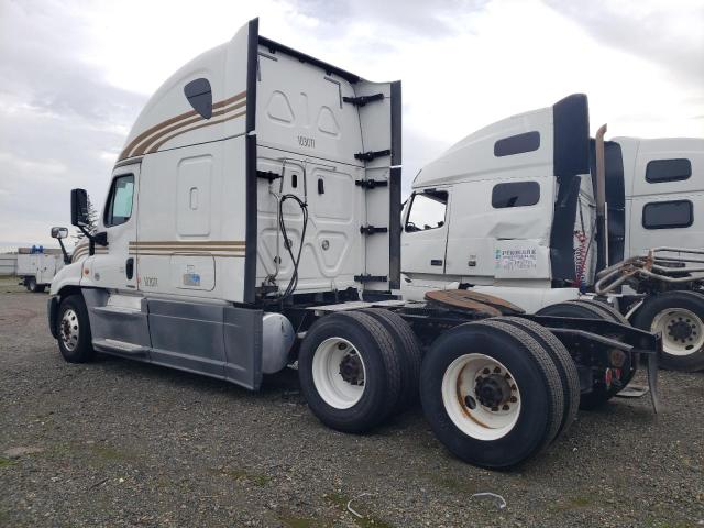 Image 3 of 2018 FREIGHTLINER CASCADIA 125  2018 with VIN 3AKJGLDR9JSJK5442