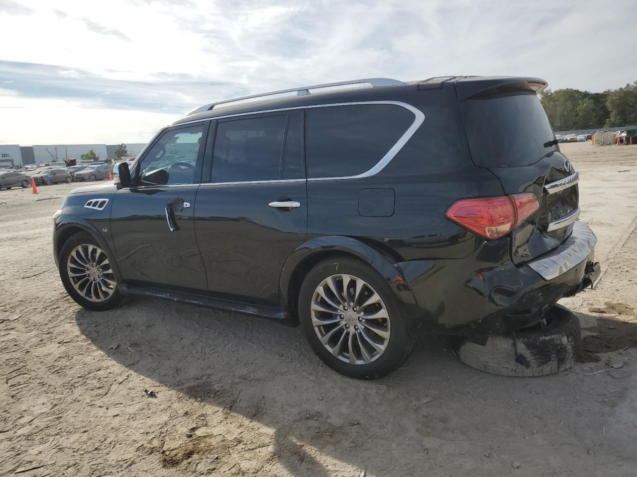 Image 2 of 2016 INFINITI QX80  2016 with VIN JN8AZ2NC7G9401838