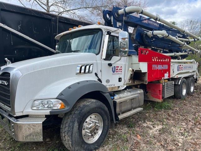 Image 1 of 2020 MACK GRANITE  2020 with VIN 1M2GR6GCXLM001351