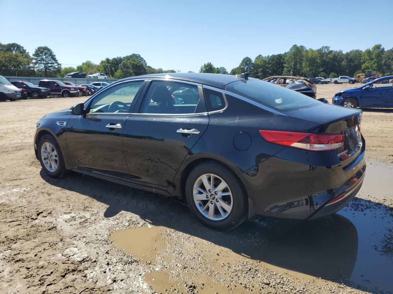Obraz 2 z 2016 KIA OPTIMA LX 2016 z VIN 5XXGT4L37GG103539