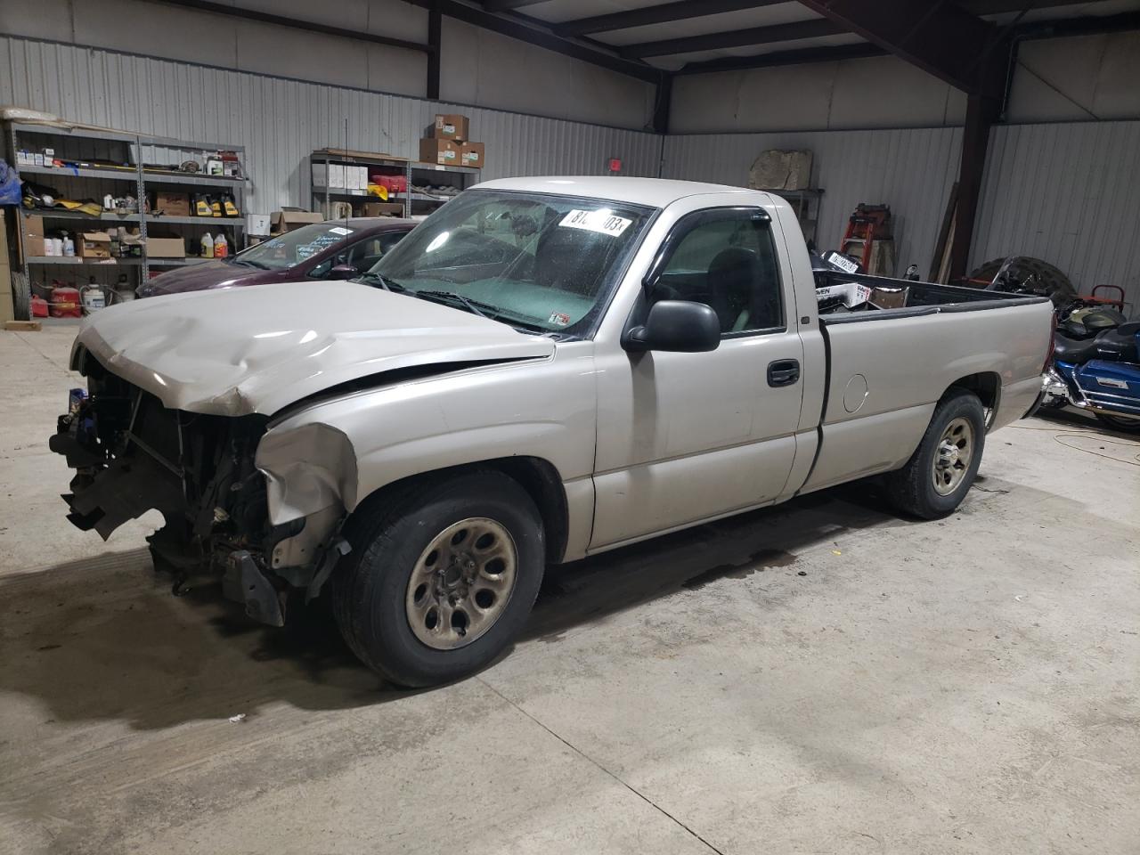 Obraz 1 z 2005 CHEVROLET SILVERADO C1500 2005 z VIN 1GCEC14X85Z103308