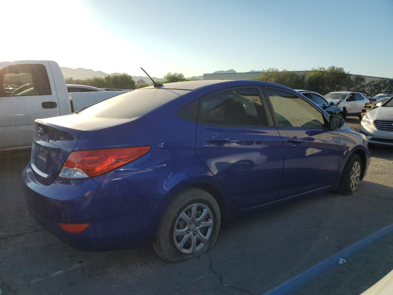 Изображение 3 2014 HYUNDAI ACCENT GLS 2014 с VIN KMHCT4AE1EU657794