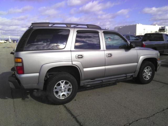 Image 3 of 2005 CHEVROLET SUBURBAN C1500 2005 with VIN 3GNEC16Z35G231672
