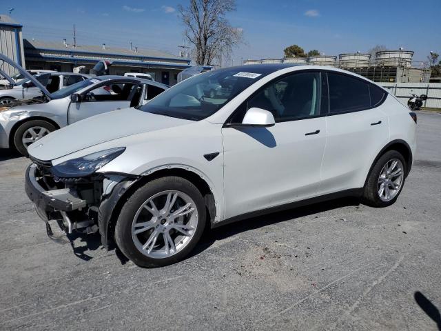 Obraz 1 z 2023 TESLA MODEL Y  2023 z VIN 7SAYGDEE9PA156026