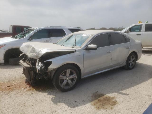 Image 1 of 2013 VOLKSWAGEN PASSAT SE 2013 with VIN 1VWBH7A38DC132072