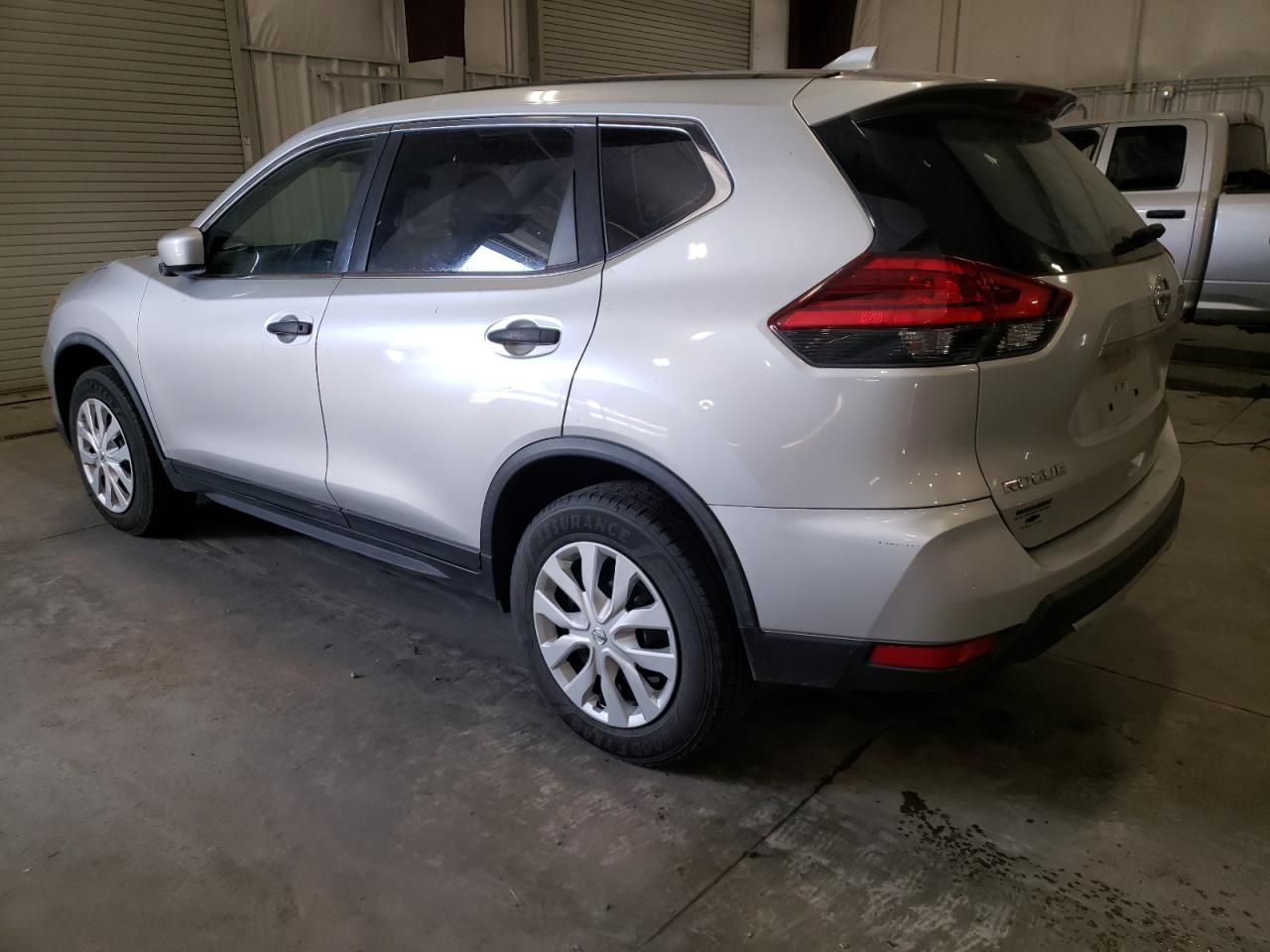 Image 2 of 2017 NISSAN ROGUE S 2017 with VIN JN8AT2MV6HW275639
